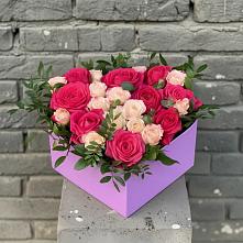 Цветочная композиция из Розы в коробке в Полбино