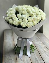 Букет 35 Белых роз в Полбино