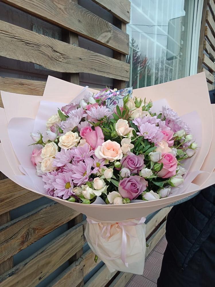 Букет цветов из: Розы и Хризантемы в Полбино