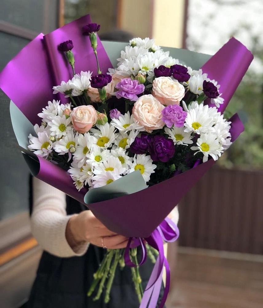 Букет цветов из: Хризантемы, Гвоздики и Розы в Полбино