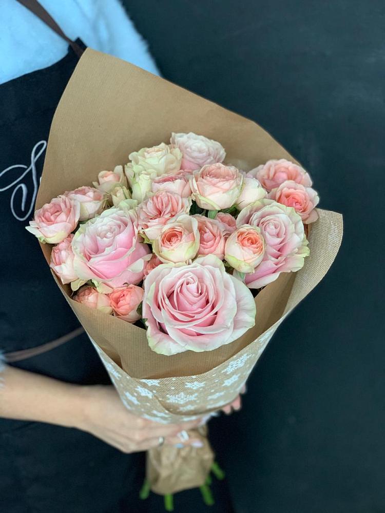 Букет цветов из: Хризантемы и Розы в Полбино