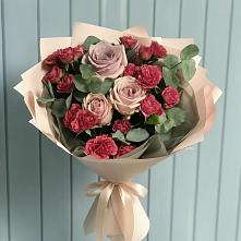 Букет цветов из:  Гвоздики и Розы в Полбино