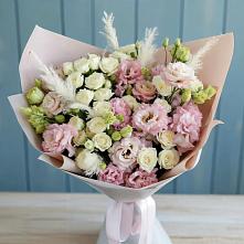 Букет цветов из:  Альстромерии и Розы в Полбино